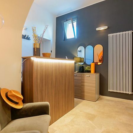 Casa Matilde Bed & Breakfast ตารันโต ภายนอก รูปภาพ